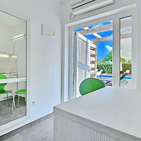 Apartmani Elio อูมัค ภายนอก รูปภาพ